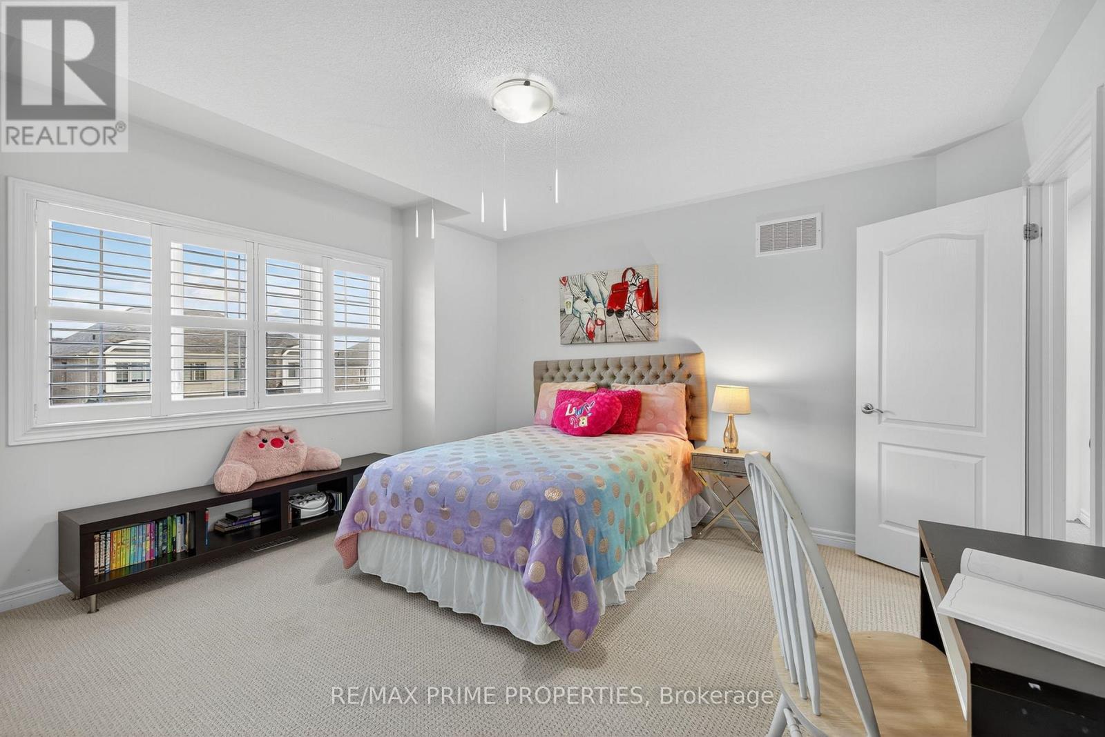 32 Frederick Taylor Way, East Gwillimbury, Ontario  L0G 1M0 - Photo 15 - N12728414