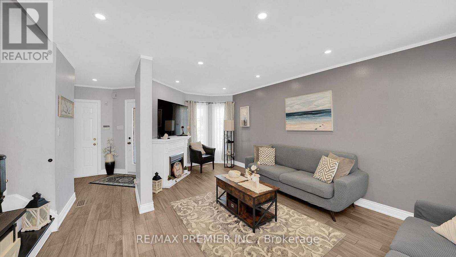 11 Richelieu Court, Caledon, Ontario  L7E 2M3 - Photo 6 - W12728426