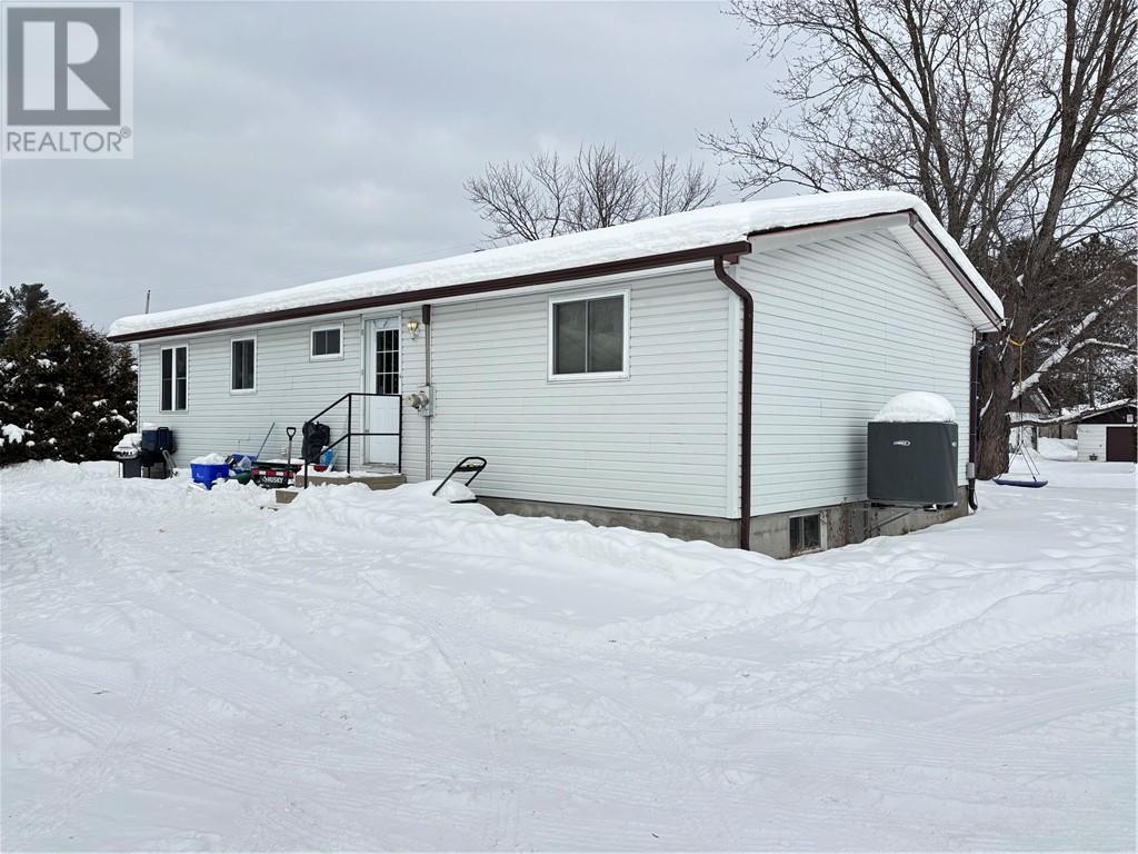 93 Sturgeon Street, Dowling, Ontario  P0M 1R0 - Photo 23 - 2126196