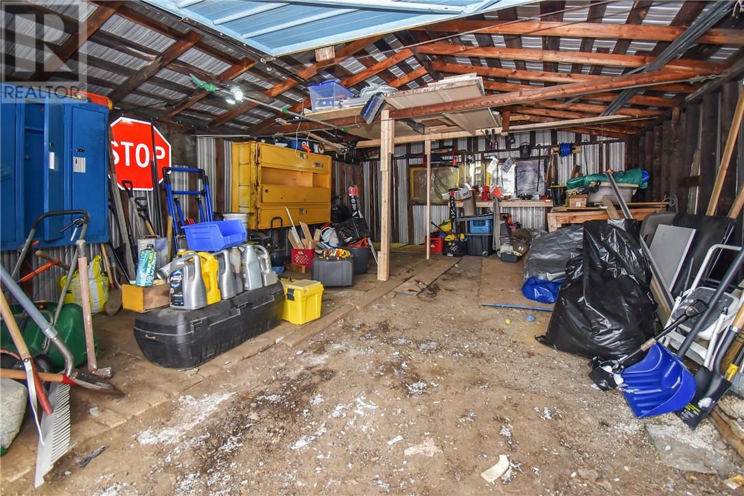 12 Riverview Avenue, Levack, Ontario  P0M 2C0 - Photo 6 - 2126184