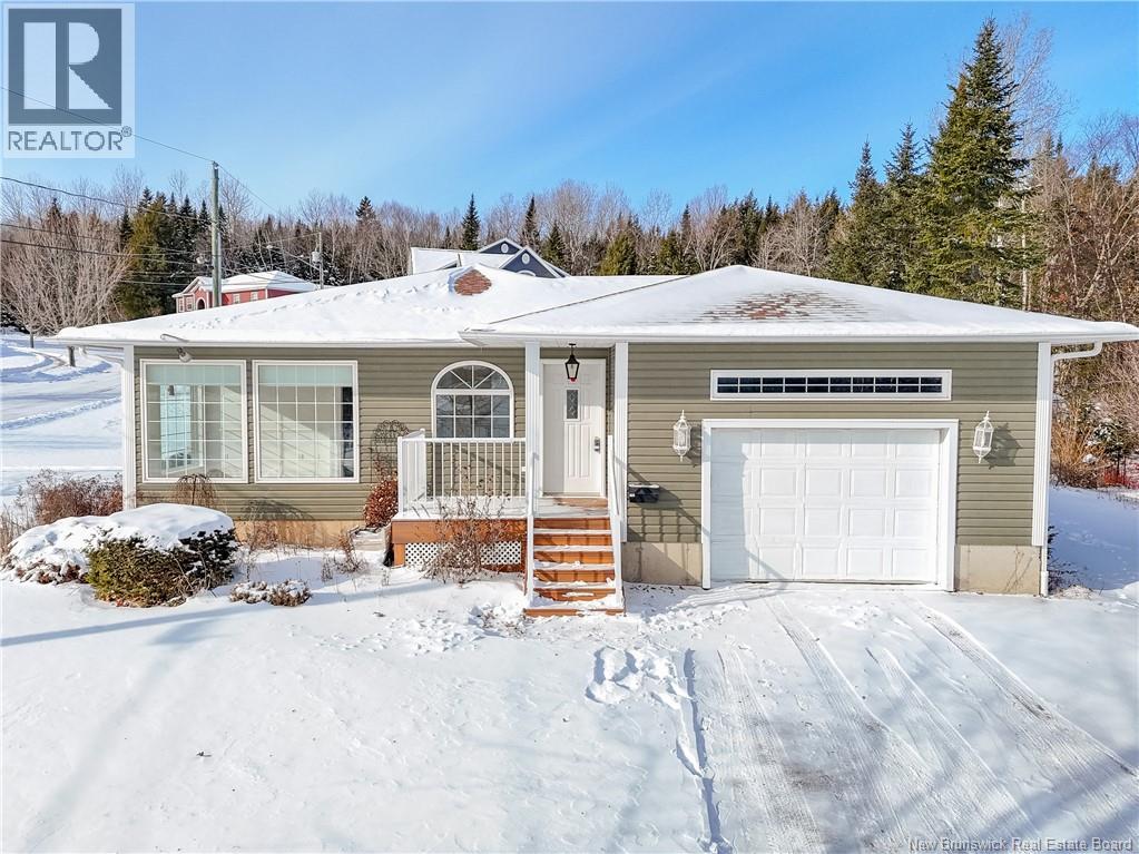 66 Granada Avenue, Fredericton, New Brunswick  E3A 5T5 - Photo 2 - NB131789