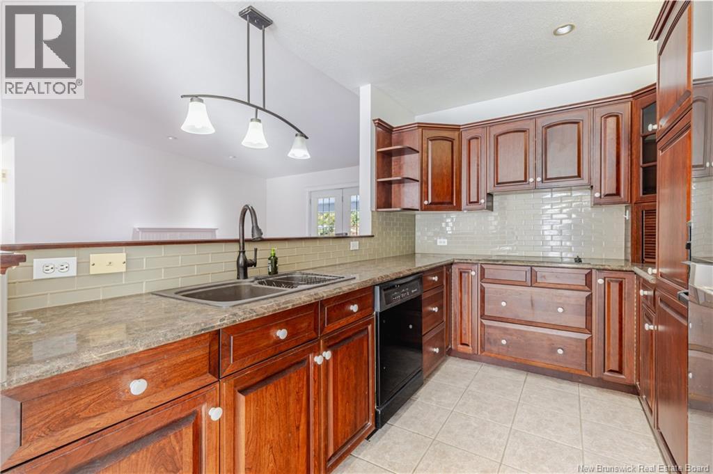 66 Granada Avenue, Fredericton, New Brunswick  E3A 5T5 - Photo 11 - NB131789