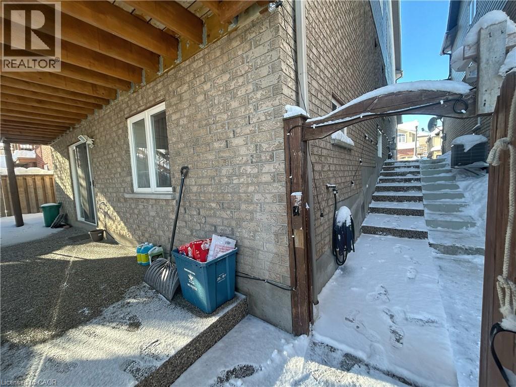 921 Audrey Place Unit# Lower, Kitchener, Ontario  N2E 0B9 - Photo 3 - 40793659