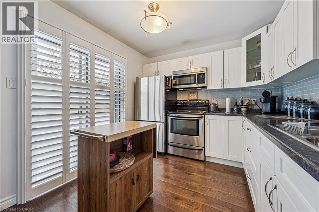 205 Highland Crescent Unit# 32, Kitchener, Ontario  N2M 5L7 - Photo 9 - 40799920