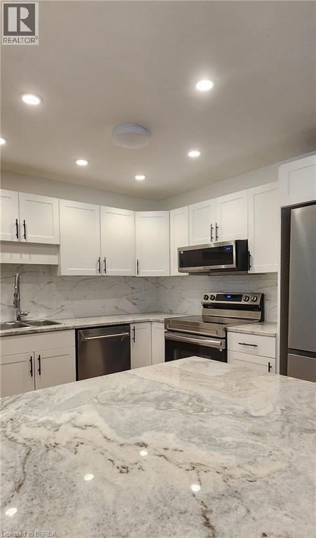 421 Fairview Drive Unit# 103, Brantford, Ontario  N3R 7M3 - Photo 17 - 40799737