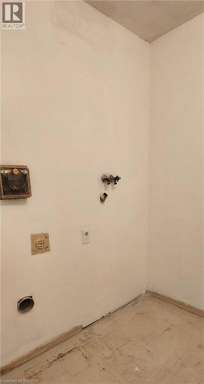 421 Fairview Drive Unit# 103, Brantford, Ontario  N3R 7M3 - Photo 34 - 40799737