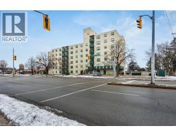 421 FAIRVIEW Drive Unit# 103, Brantford, Ontario