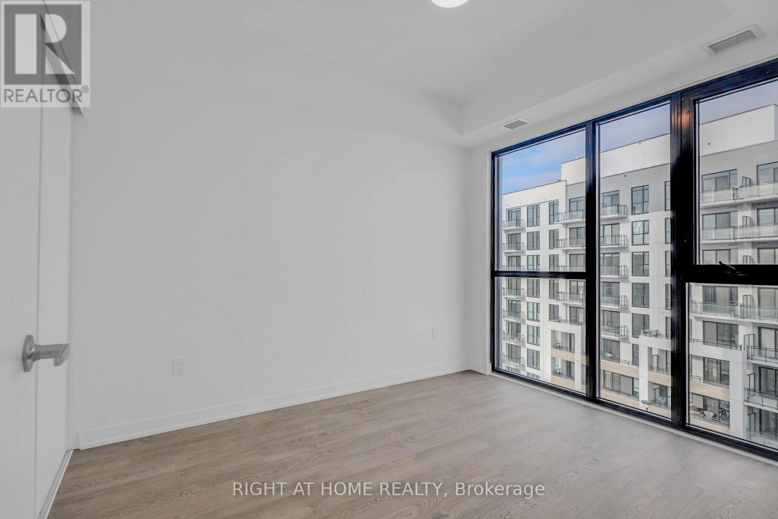 607 - 750 Whitlock Avenue, Milton, Ontario  L9E 1M4 - Photo 10 - W12728450