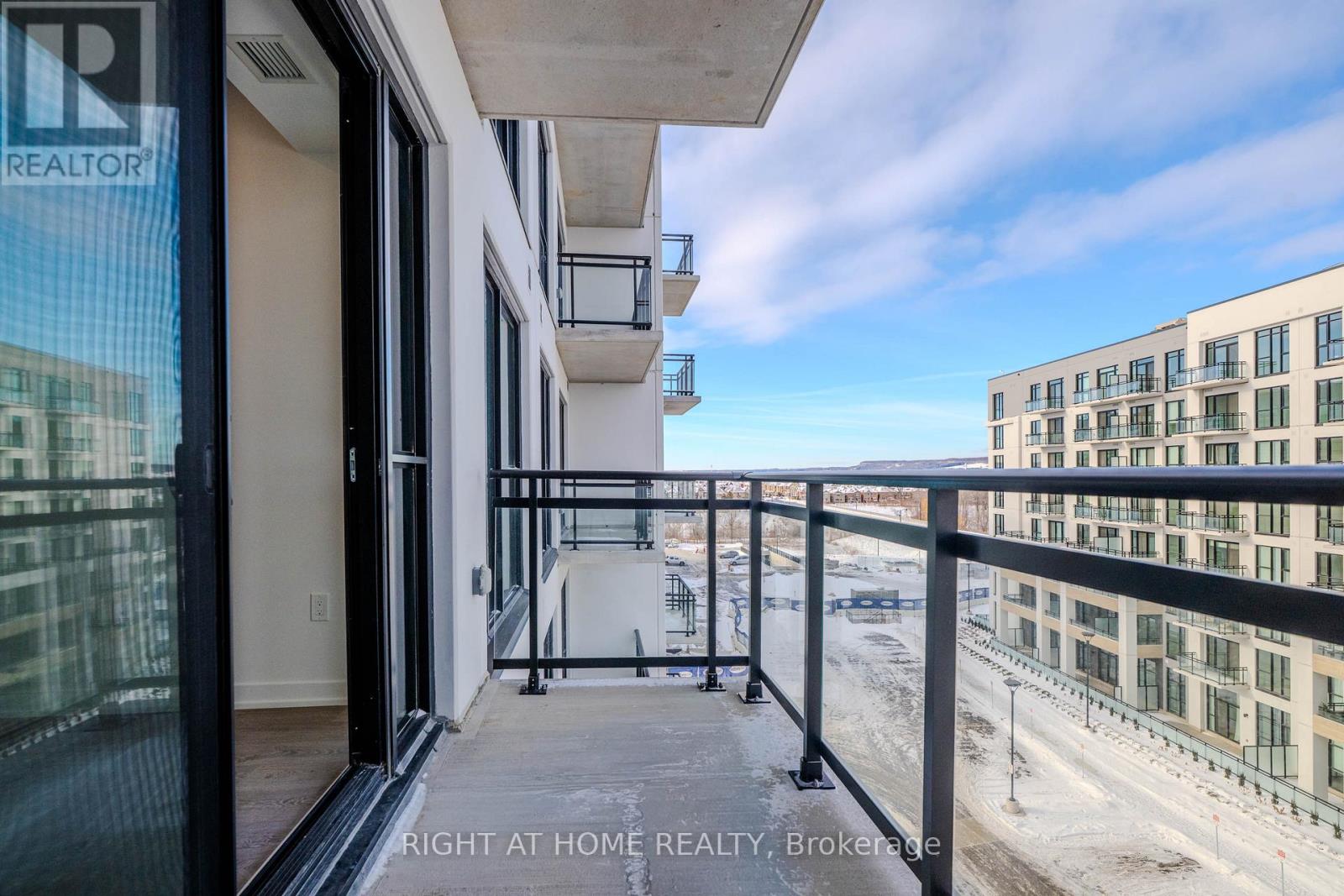 607 - 750 Whitlock Avenue, Milton, Ontario  L9E 1M4 - Photo 17 - W12728450