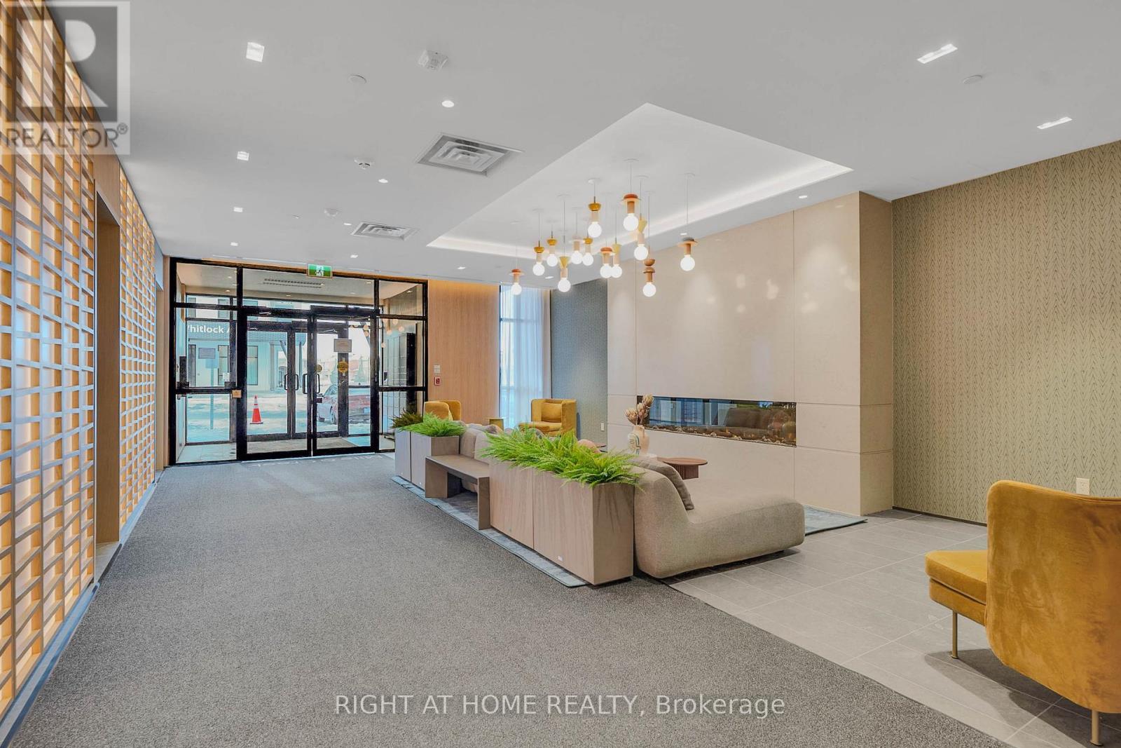 607 - 750 Whitlock Avenue, Milton, Ontario  L9E 1M4 - Photo 4 - W12728450