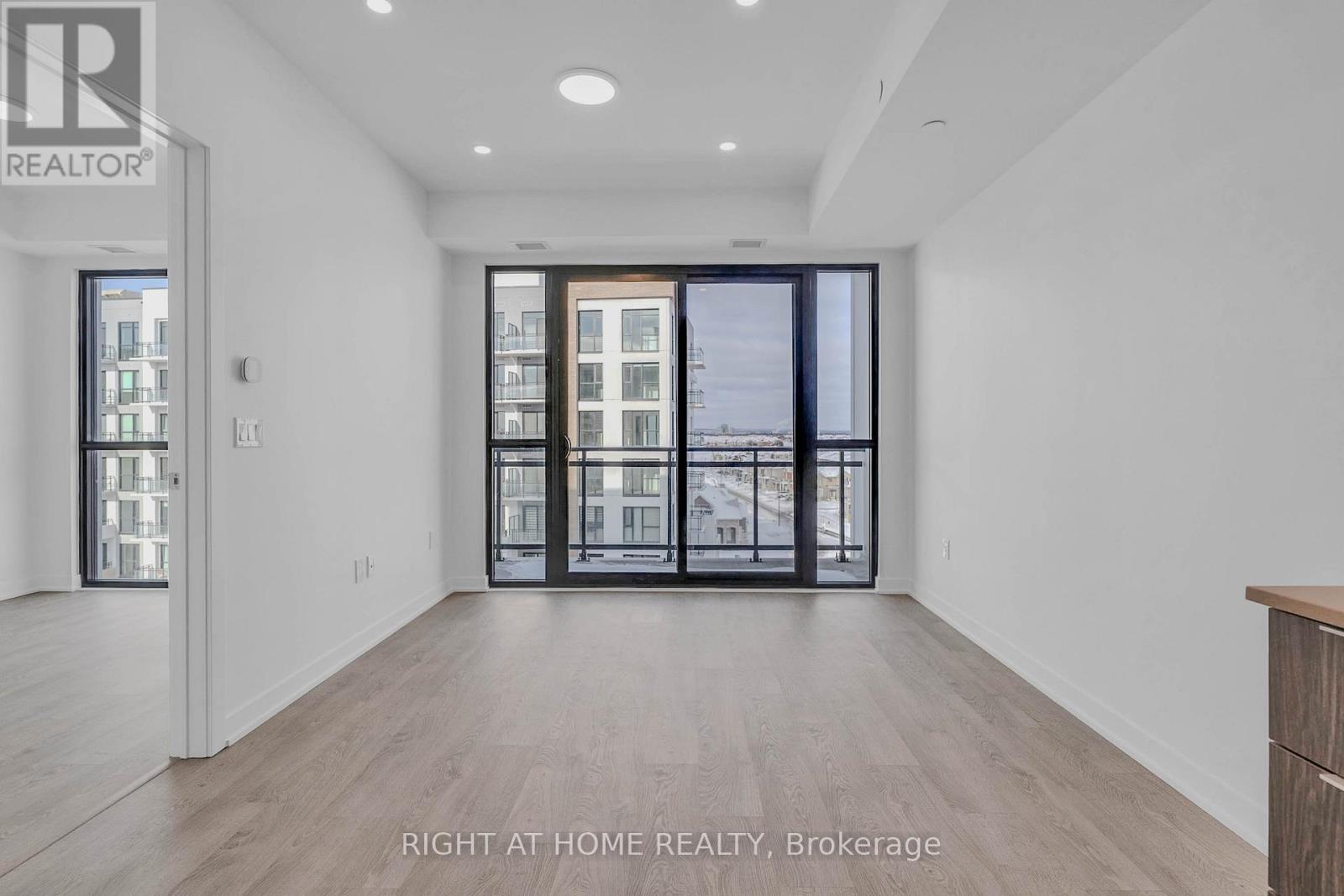 607 - 750 Whitlock Avenue, Milton, Ontario  L9E 1M4 - Photo 9 - W12728450