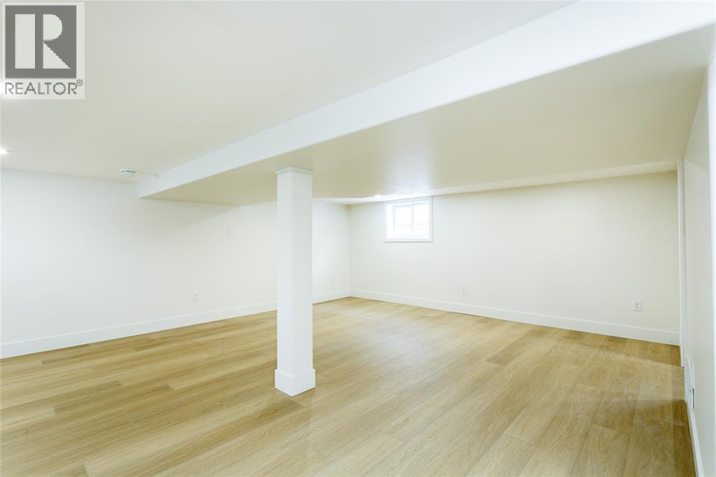 401 Devine Street, Sarnia, Ontario  N7T 1V6 - Photo 32 - 26001253