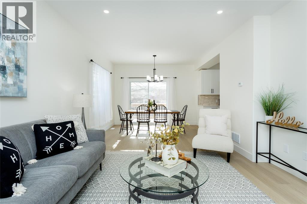 401 Devine Street, Sarnia, Ontario  N7T 1V6 - Photo 9 - 26001253