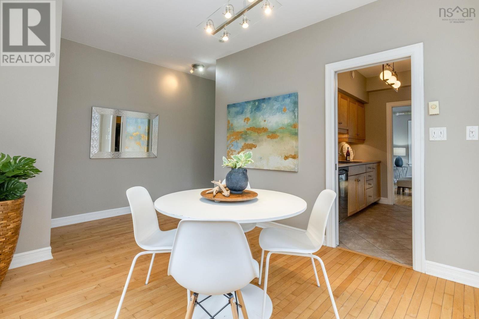 5411 Saunders Lane, Halifax, Nova Scotia  B3K 6S5 - Photo 4 - 202601464