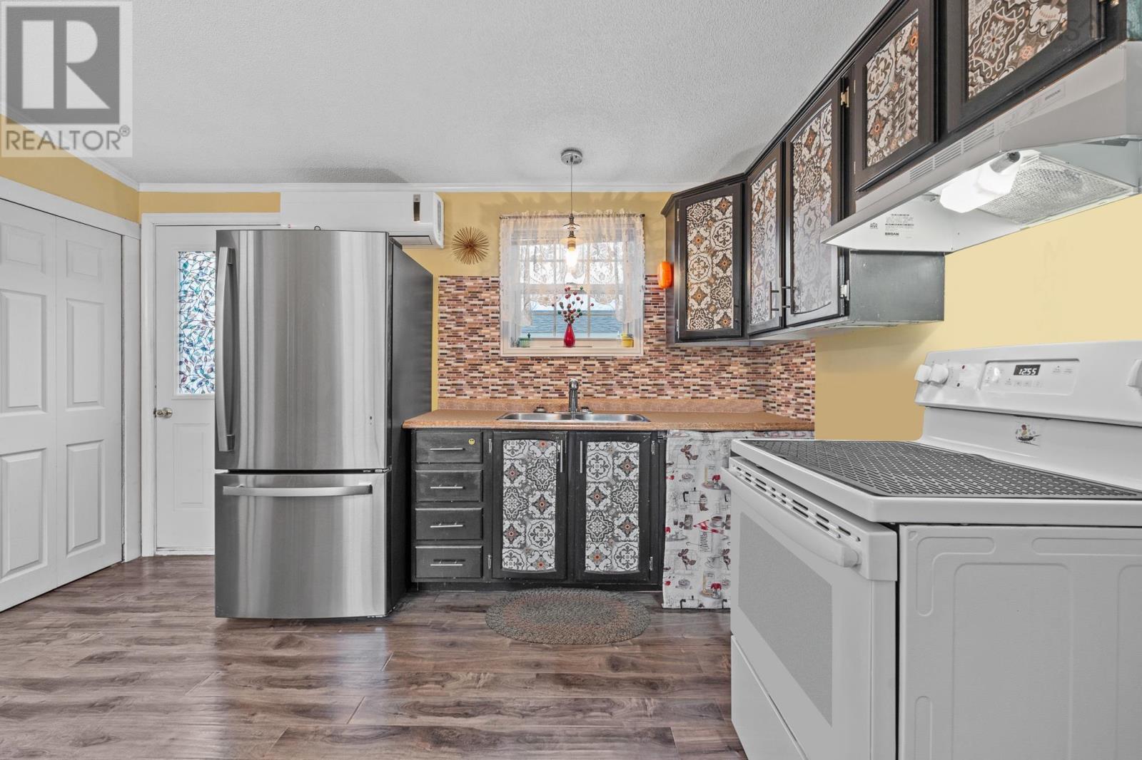 1200 Susan Drive, Beaver Bank, Nova Scotia  B4E 1P1 - Photo 10 - 202601466