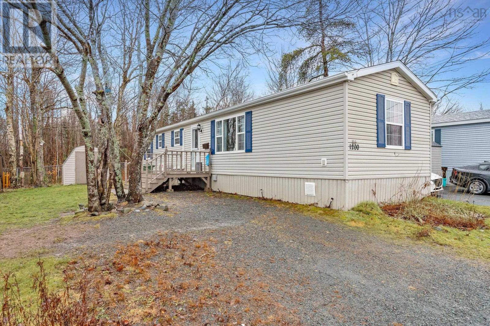 1200 Susan Drive, Beaver Bank, Nova Scotia  B4E 1P1 - Photo 3 - 202601466