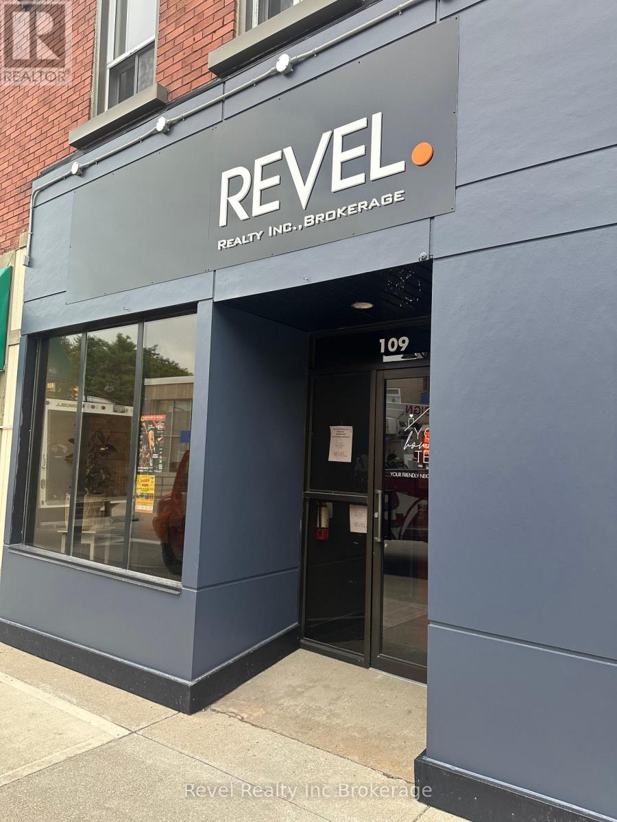 109 - 109 Thames Street S, Ingersoll, Ontario  N5C 2T3 - Photo 2 - X12728468