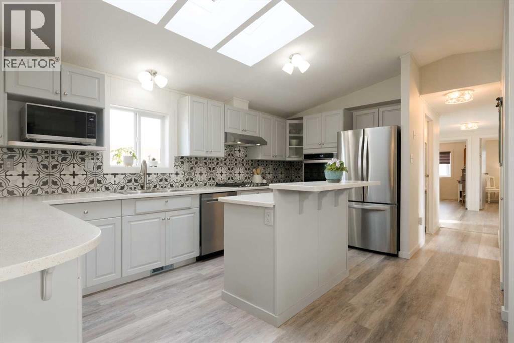 42 Noblefern Way Sw, Sundre, Alberta  T0M 1X0 - Photo 6 - A2280431