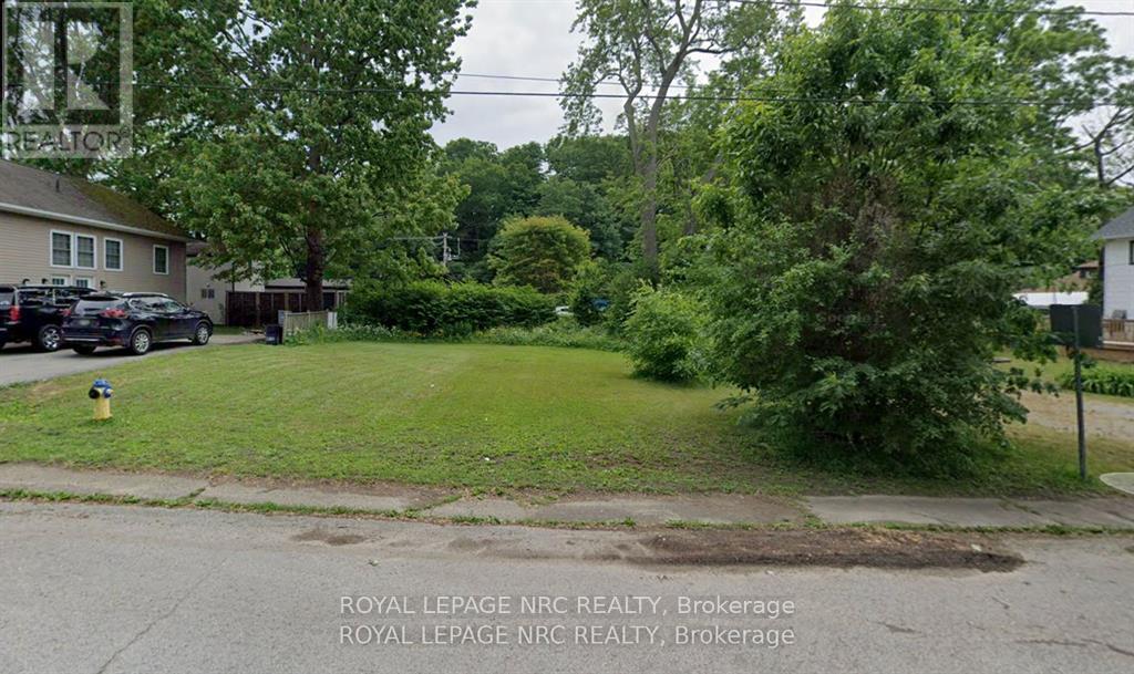 262 Cambridge Road W, Fort Erie, Ontario  L0S 1B0 - Photo 2 - X12728512