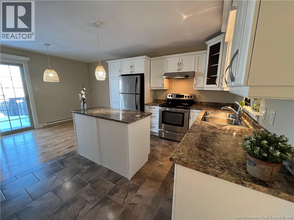 80 Lakeburn Avenue Unit# 102, Dieppe, New Brunswick E1A 0Y7 - Photo 3 - NB119870