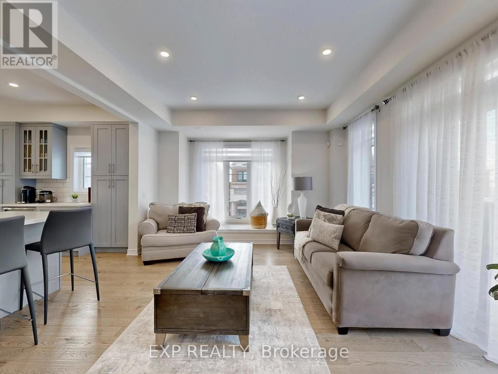 58 Elkington Crescent, Whitby, Ontario  L1P 0L7 - Photo 18 - E12728454