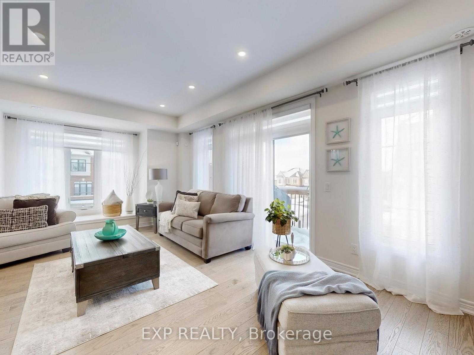 58 Elkington Crescent, Whitby, Ontario  L1P 0L7 - Photo 19 - E12728454