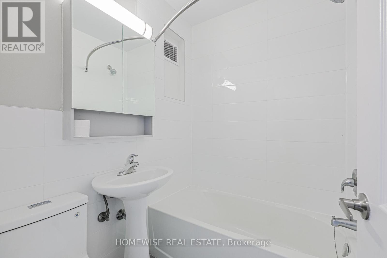 5 - 61 Aberdeen Street N, Oshawa, Ontario  L1G 2E6 - Photo 24 - E12728492