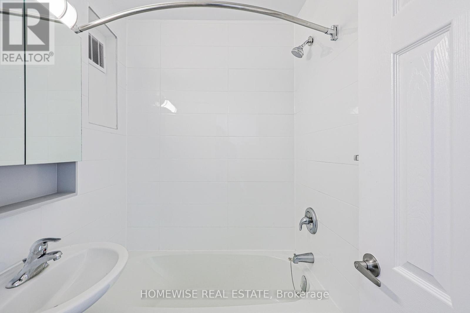 5 - 61 Aberdeen Street N, Oshawa, Ontario  L1G 2E6 - Photo 25 - E12728492