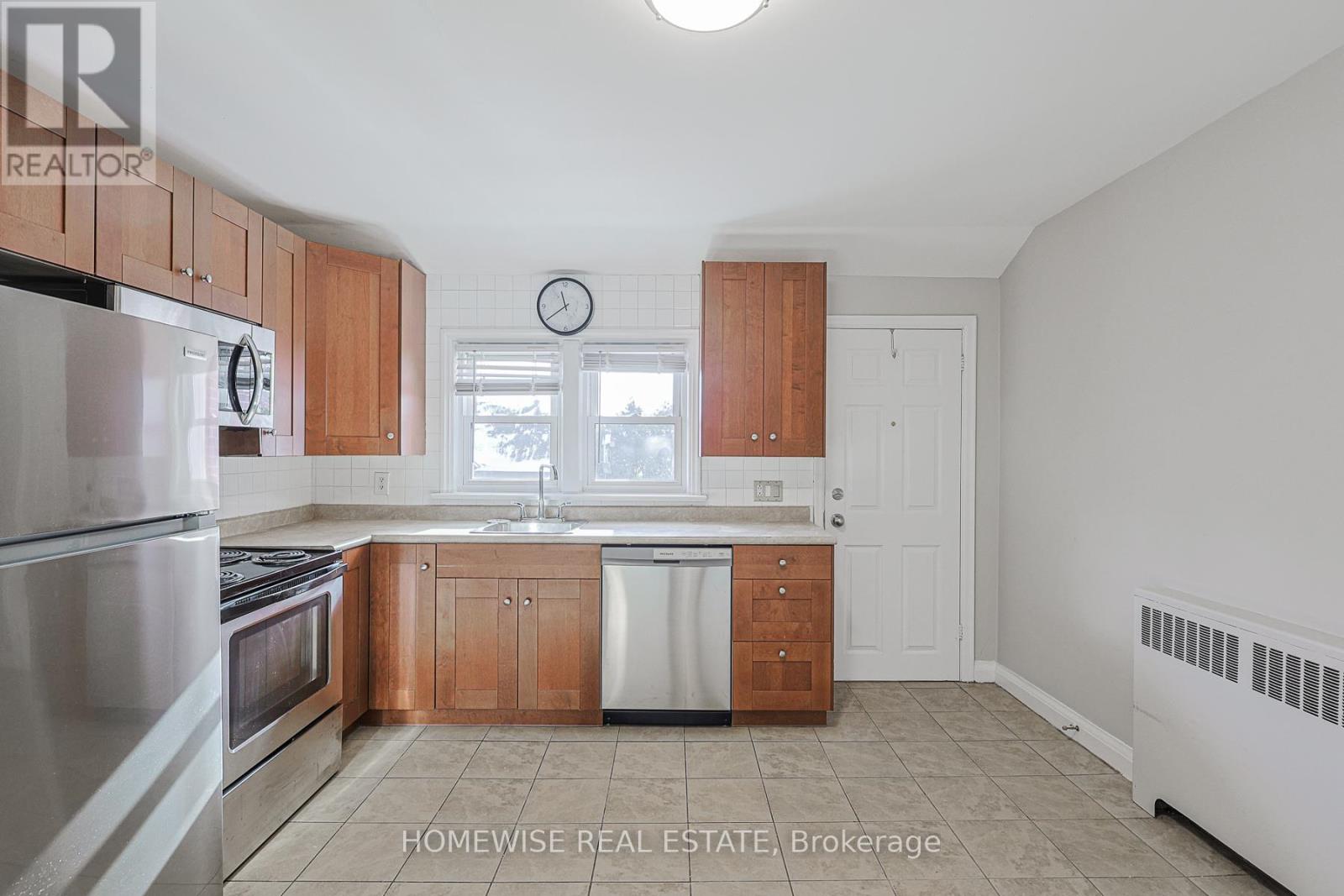 5 - 61 Aberdeen Street N, Oshawa, Ontario  L1G 2E6 - Photo 3 - E12728492