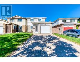 200 INVERGORDON AVENUE, Toronto, Ontario