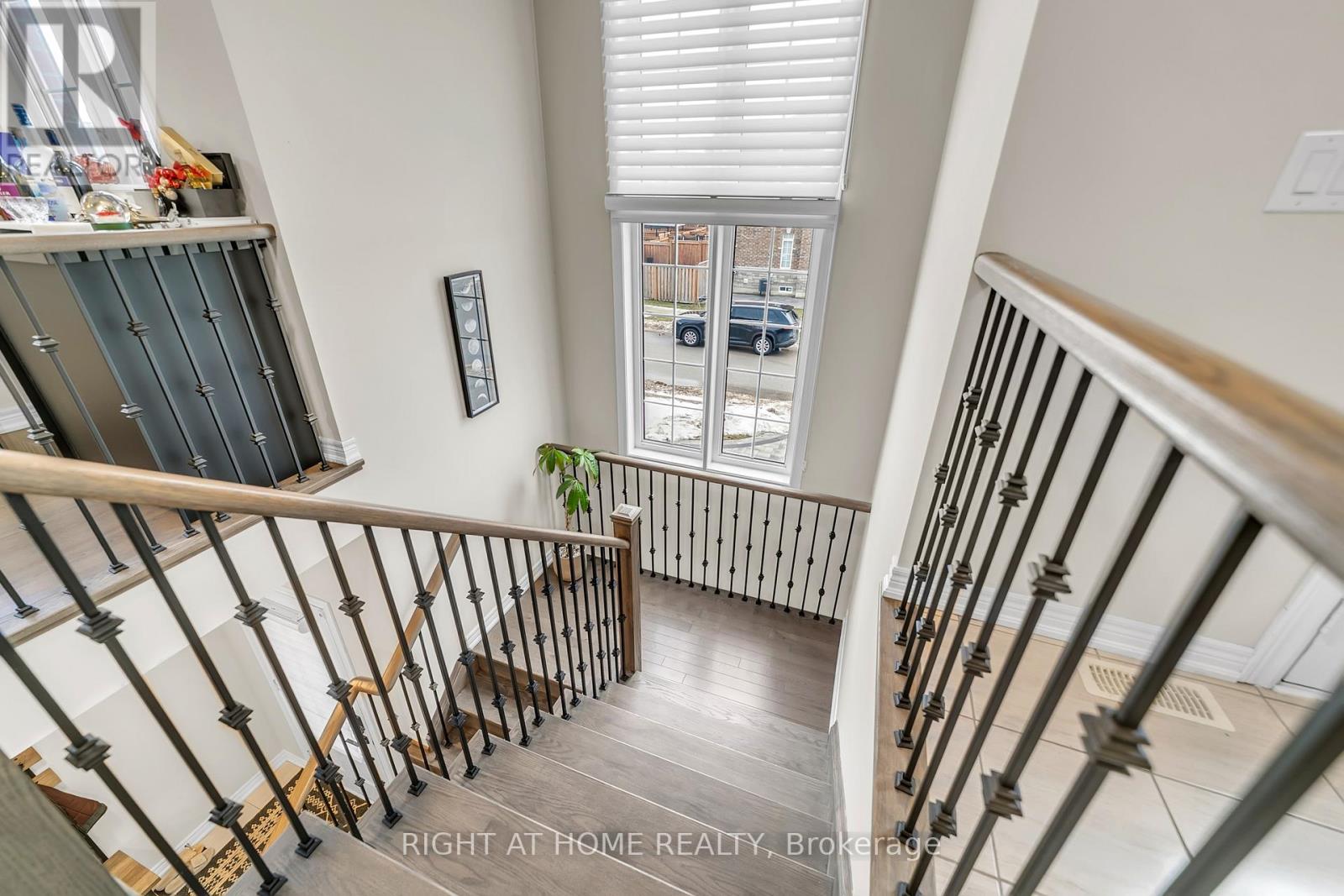 126 Blackwell Crescent, Bradford West Gwillimbury (Bradford), Ontario  L3Z 4L3 - Photo 22 - N12728460