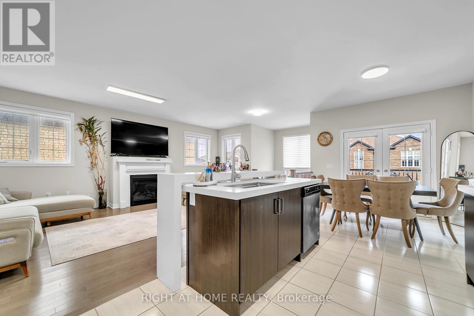 126 Blackwell Crescent, Bradford West Gwillimbury (Bradford), Ontario  L3Z 4L3 - Photo 29 - N12728460