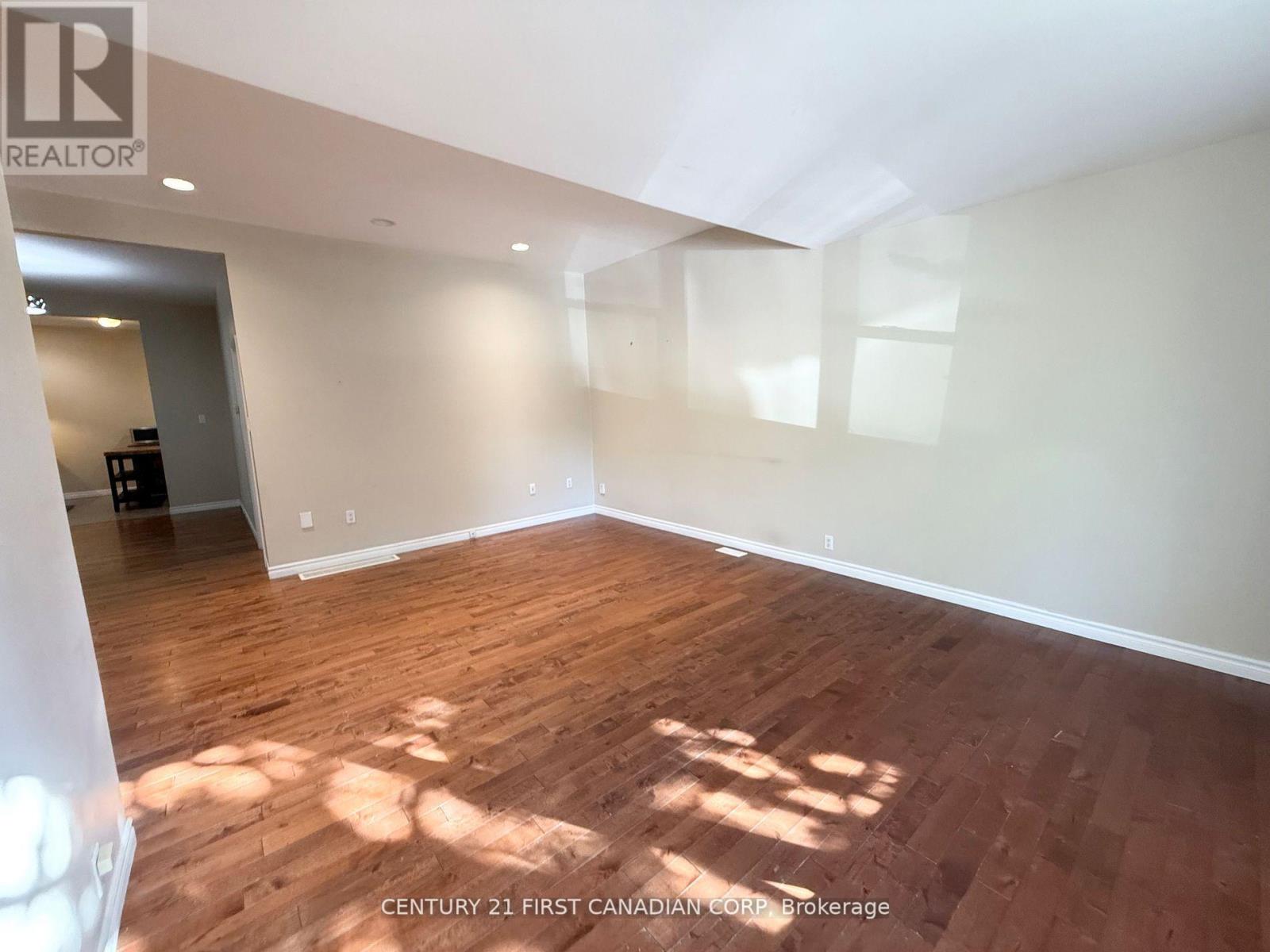 528 Pall Mall St Street, London East, Ontario  N5Y 2Z6 - Photo 10 - X12656264