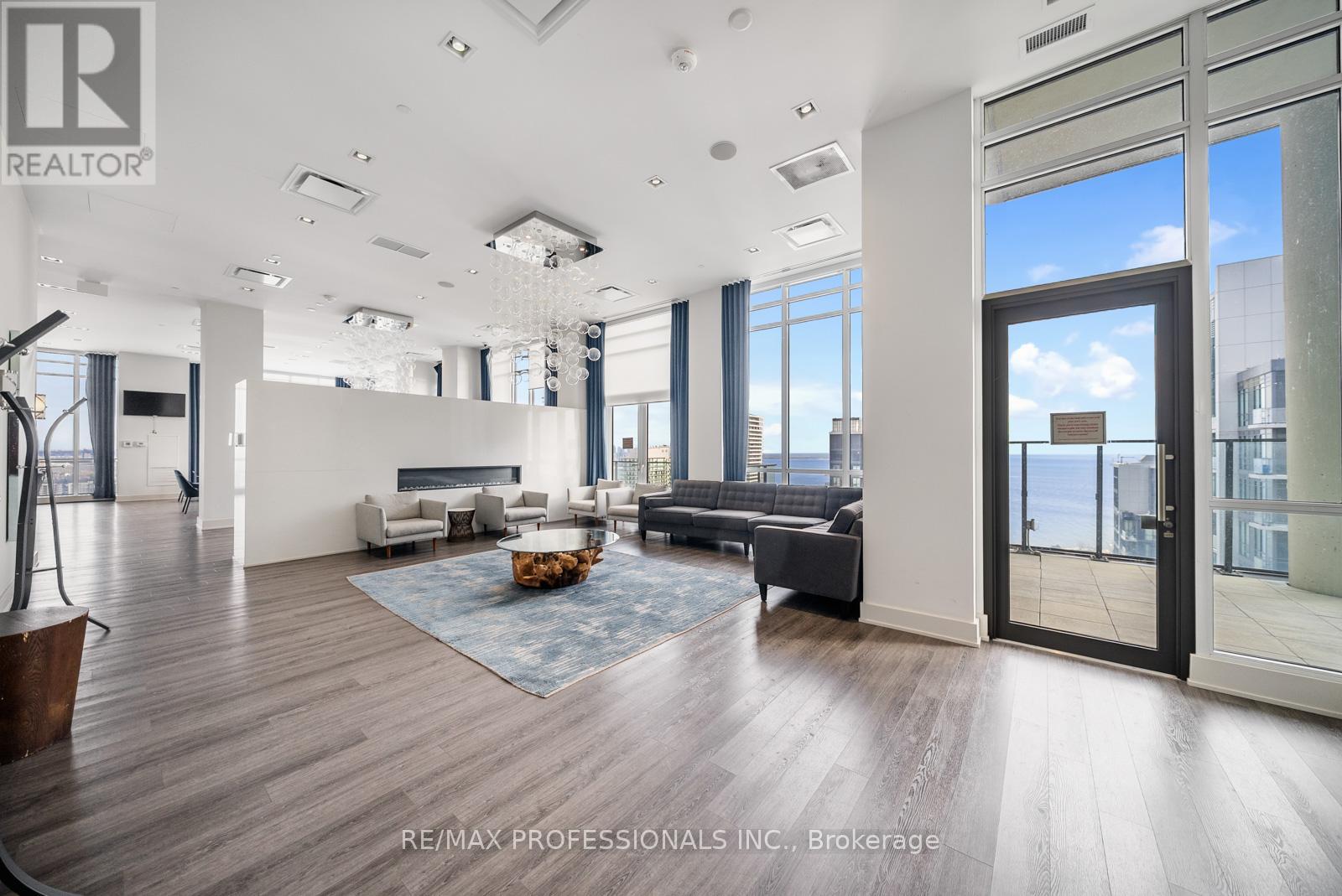 1705 - 10 Park Lawn Road, Toronto, Ontario M8Y 3H8 - Photo 23 - W12728466