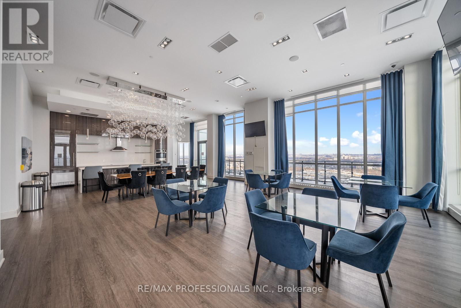 1705 - 10 Park Lawn Road, Toronto, Ontario M8Y 3H8 - Photo 25 - W12728466