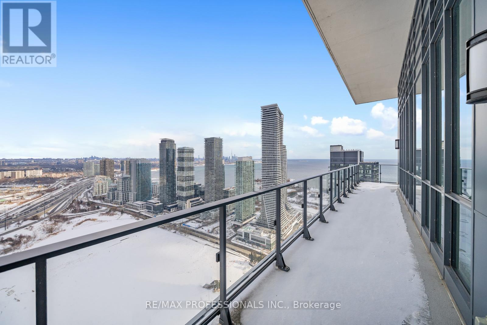 1705 - 10 Park Lawn Road, Toronto, Ontario M8Y 3H8 - Photo 27 - W12728466