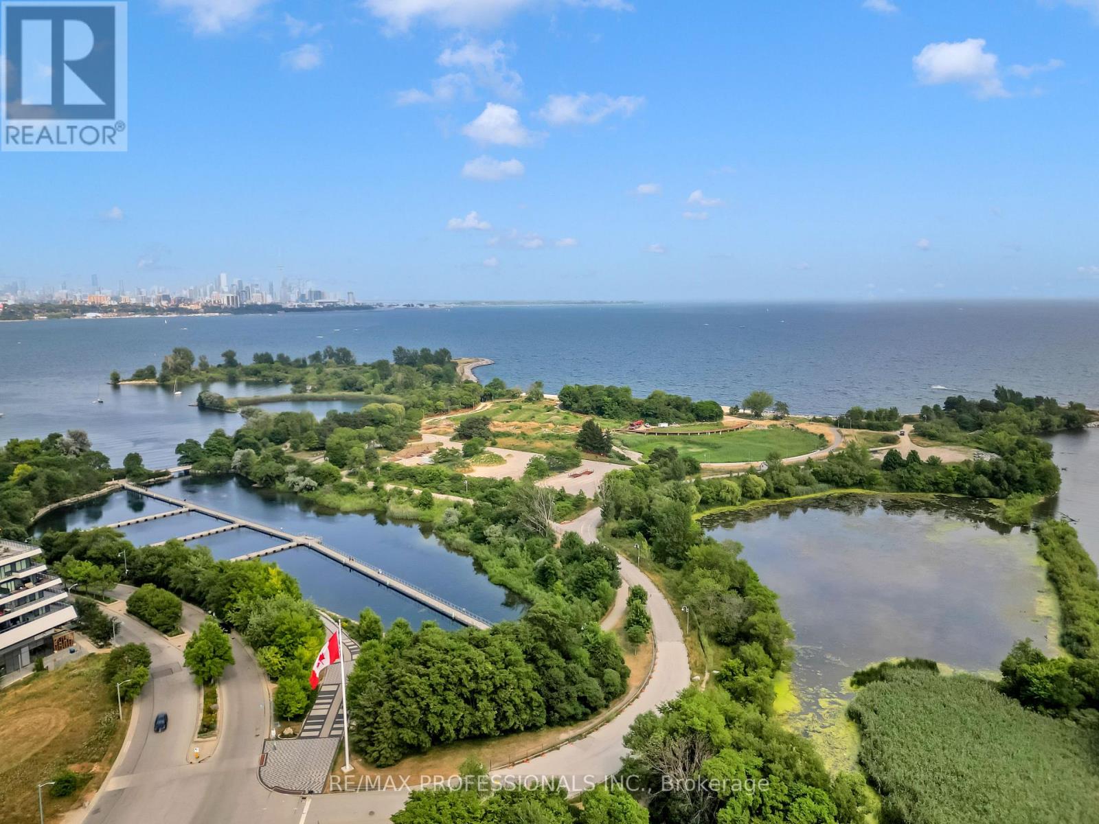 1705 - 10 Park Lawn Road, Toronto, Ontario M8Y 3H8 - Photo 32 - W12728466