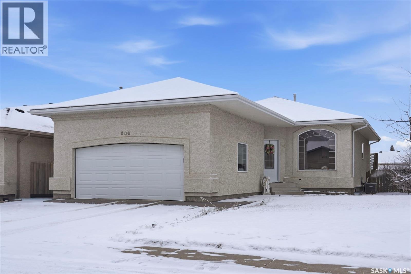 606 Giesbrecht COURT, martensville, Saskatchewan