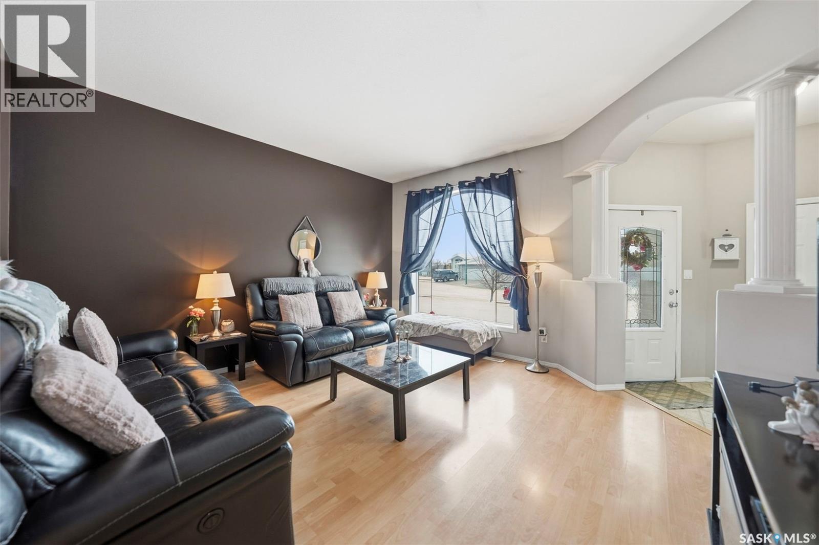 606 Giesbrecht Court, Martensville, Saskatchewan  S0K 2T2 - Photo 8 - SK027366