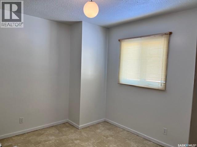 207 Kinistino Avenue W, Kinistino, Saskatchewan  S0J 1H0 - Photo 2 - SK027329