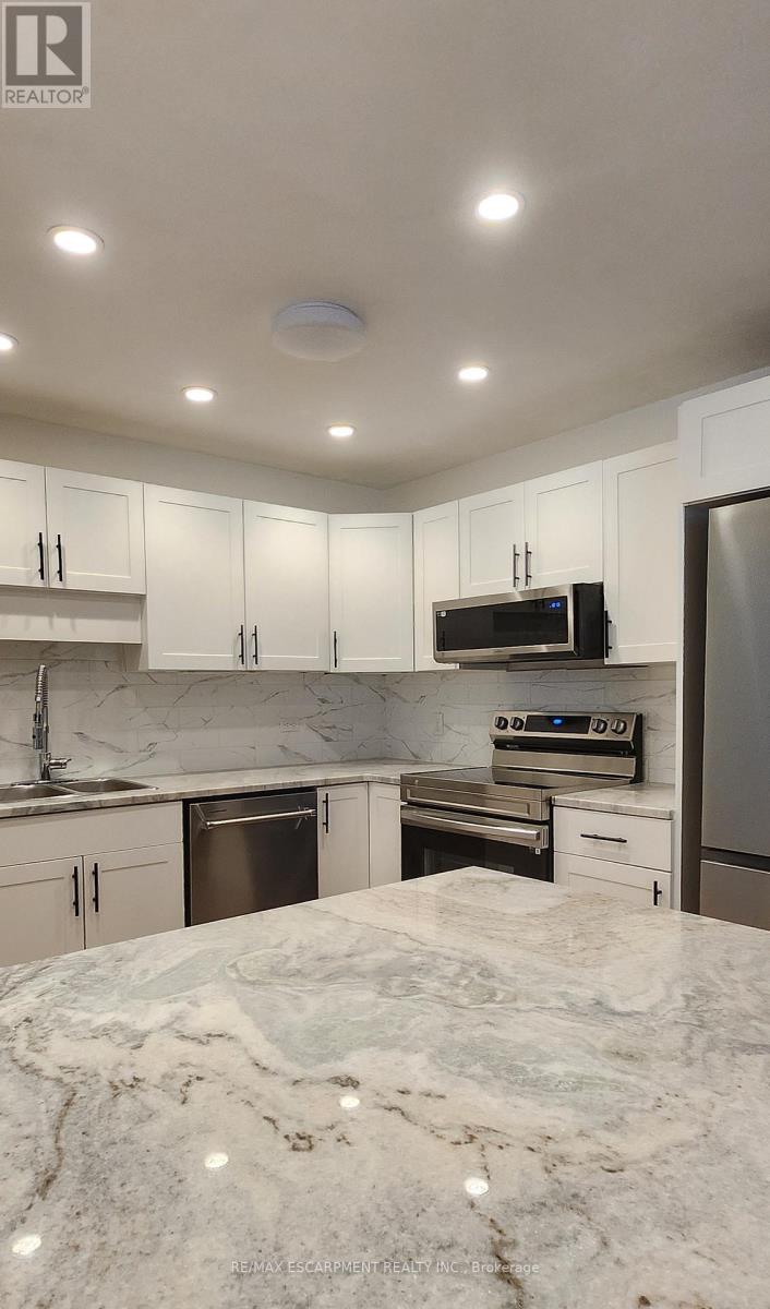 103 - 421 Fairview Drive, Brantford, Ontario  N3R 7M3 - Photo 17 - X12728494