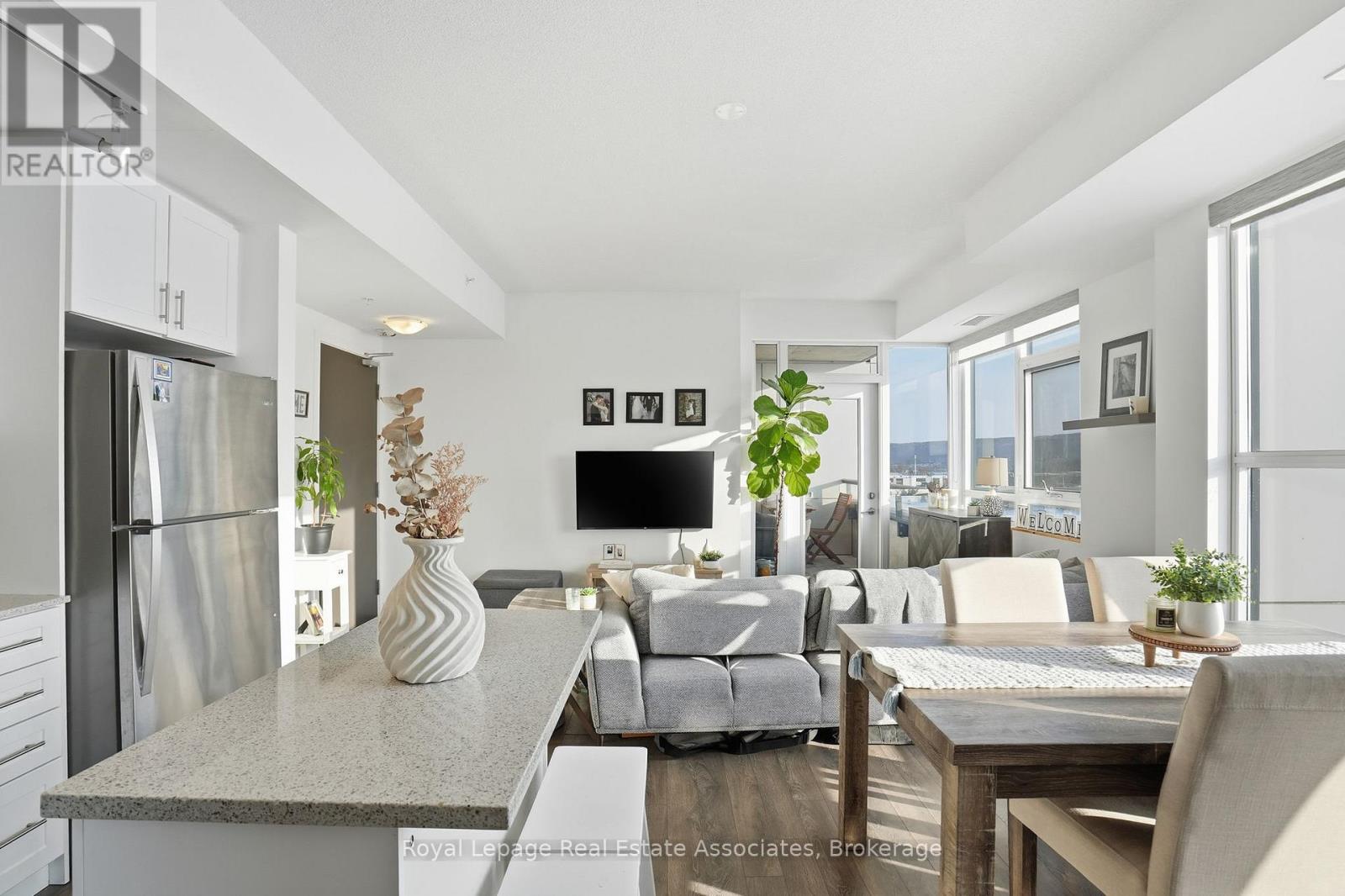 801 - 550 North Service Road, Grimsby, Ontario  L3M 0H9 - Photo 24 - X12728498