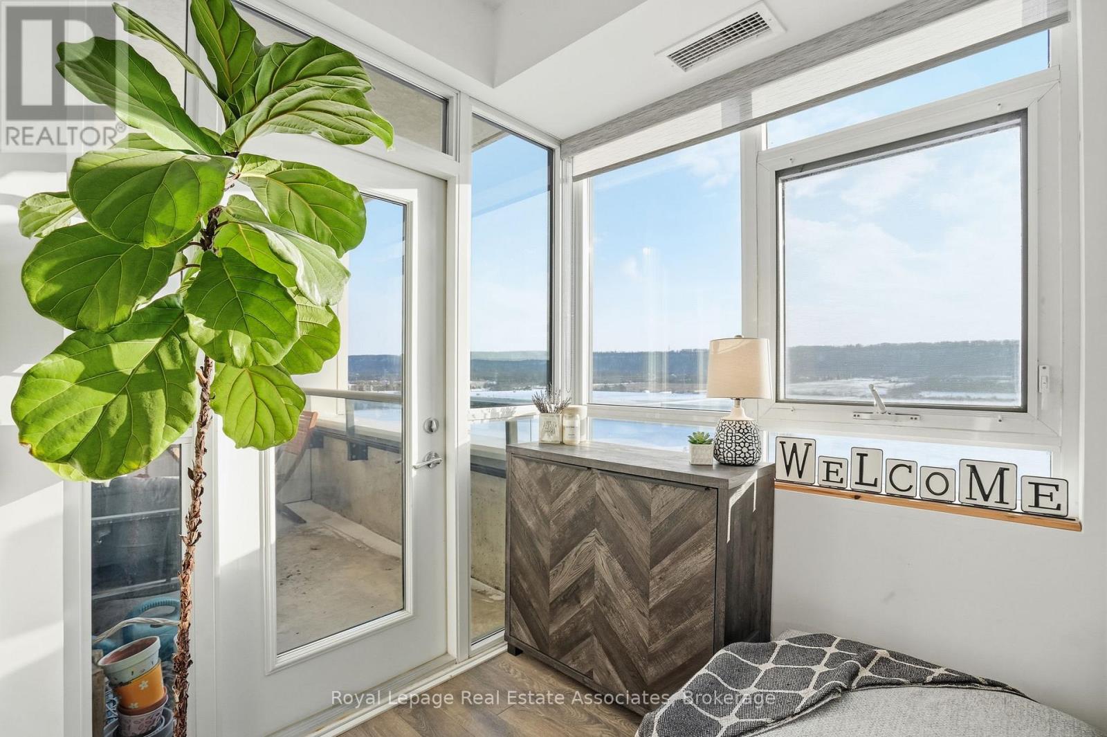 801 - 550 North Service Road, Grimsby, Ontario  L3M 0H9 - Photo 33 - X12728498