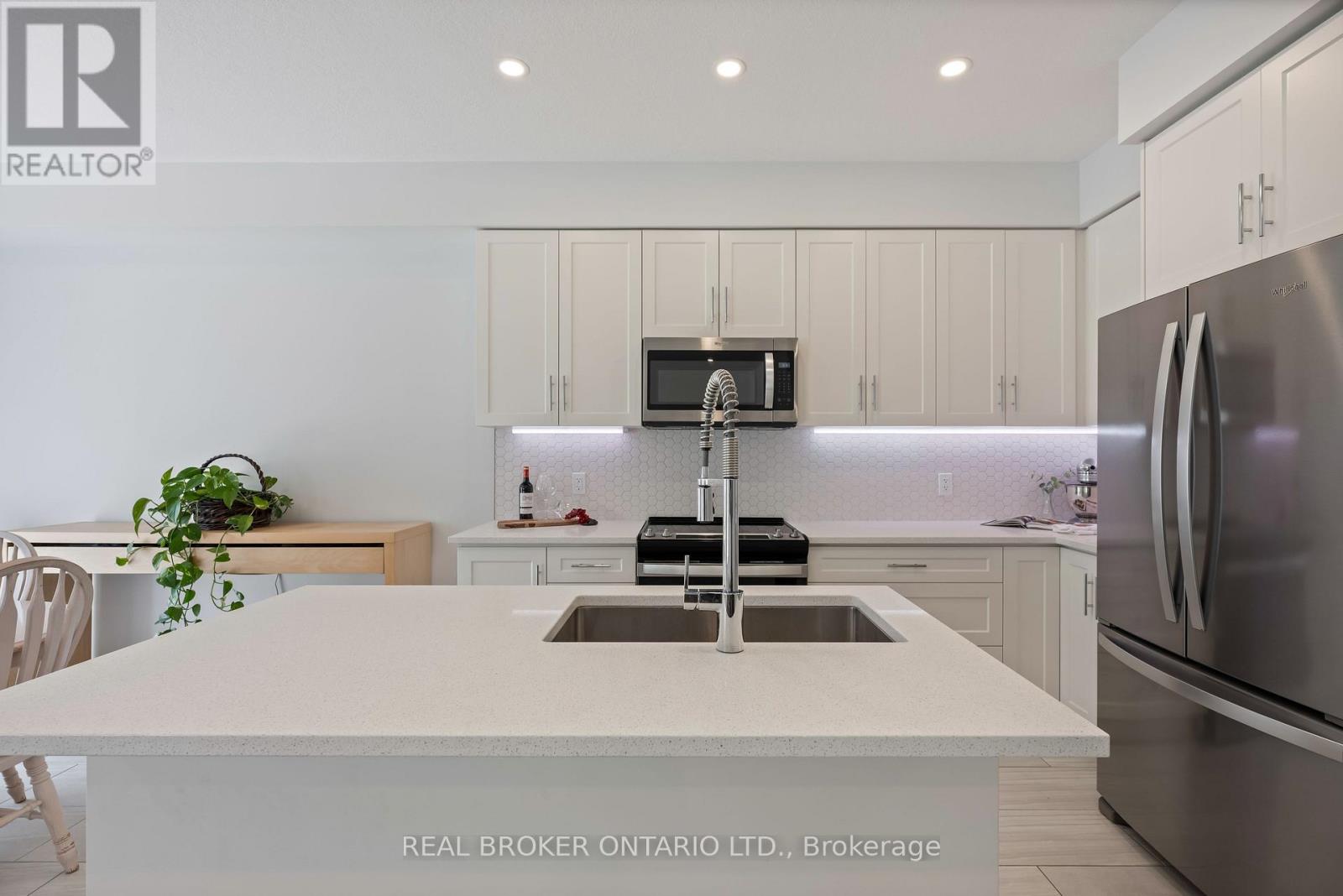 69 Miranda Path, Woolwich, Ontario  N3B 2C6 - Photo 12 - X12728516