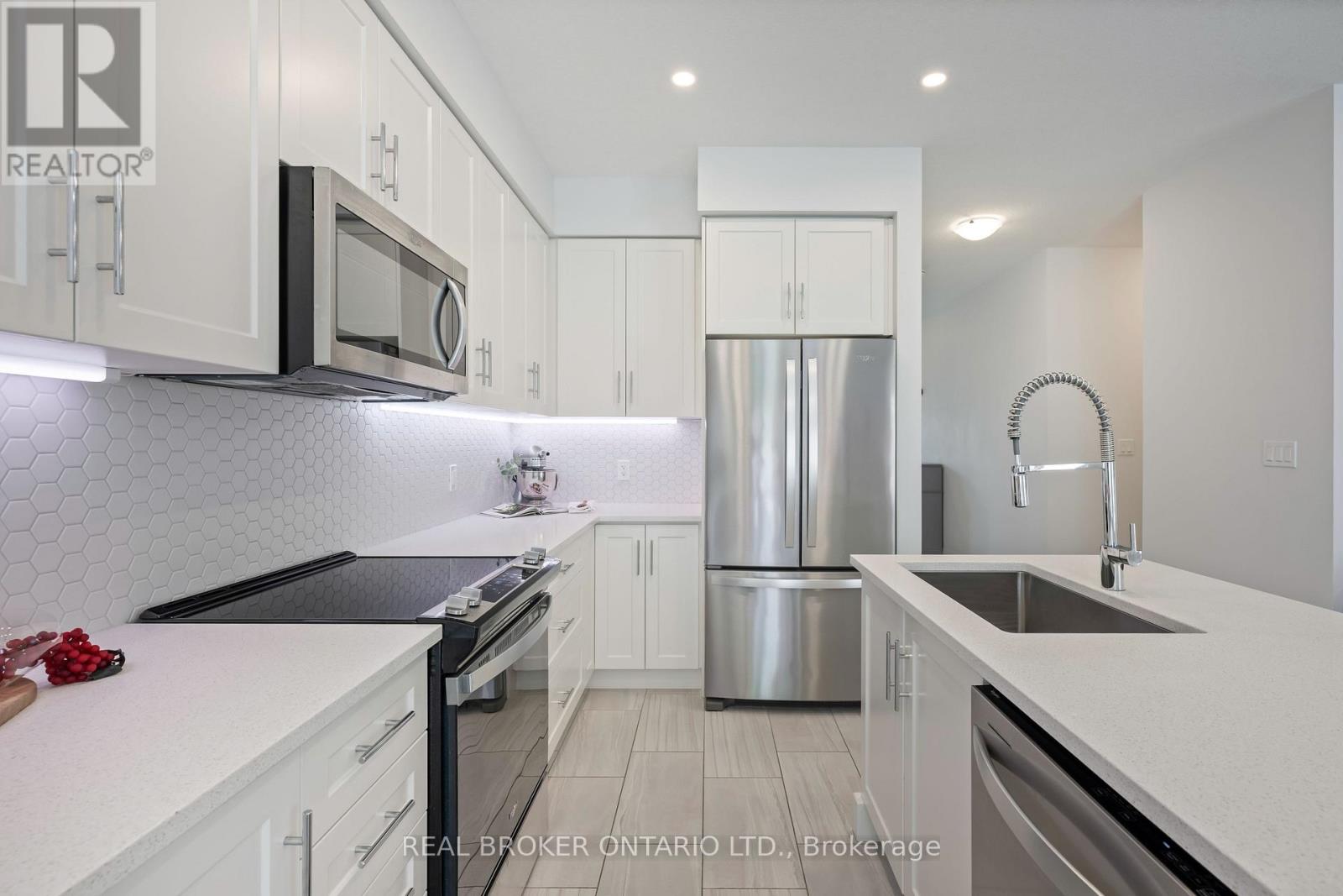 69 Miranda Path, Woolwich, Ontario  N3B 2C6 - Photo 13 - X12728516