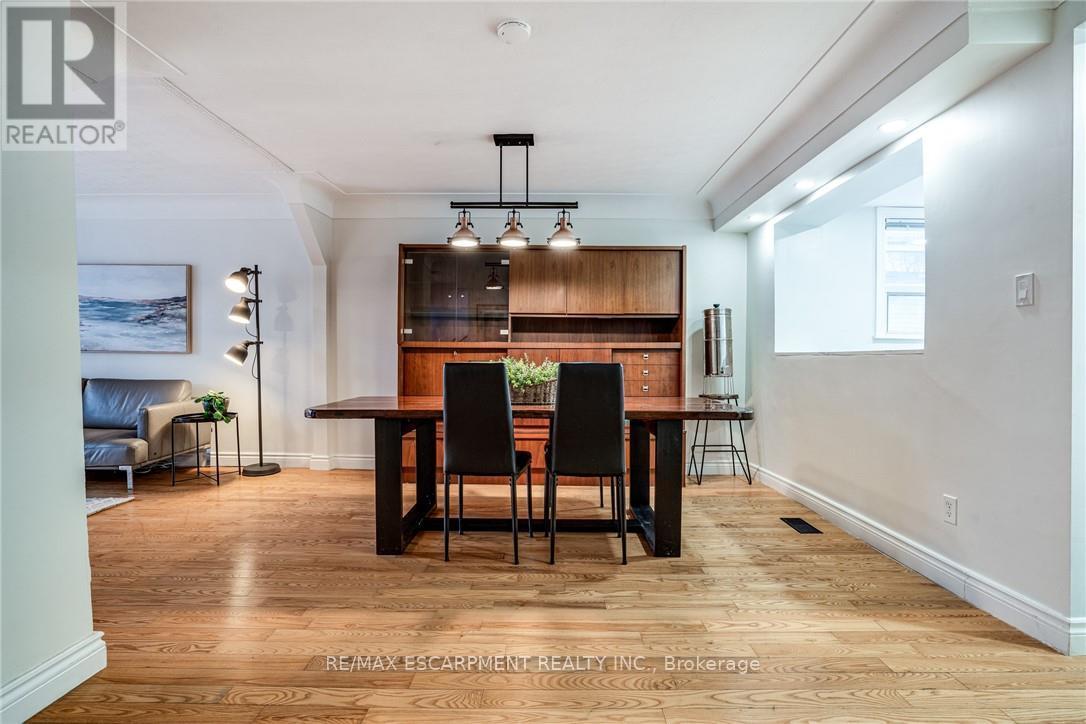 21 Chatham Street, Hamilton, Ontario  L8P 2B3 - Photo 10 - X12728524