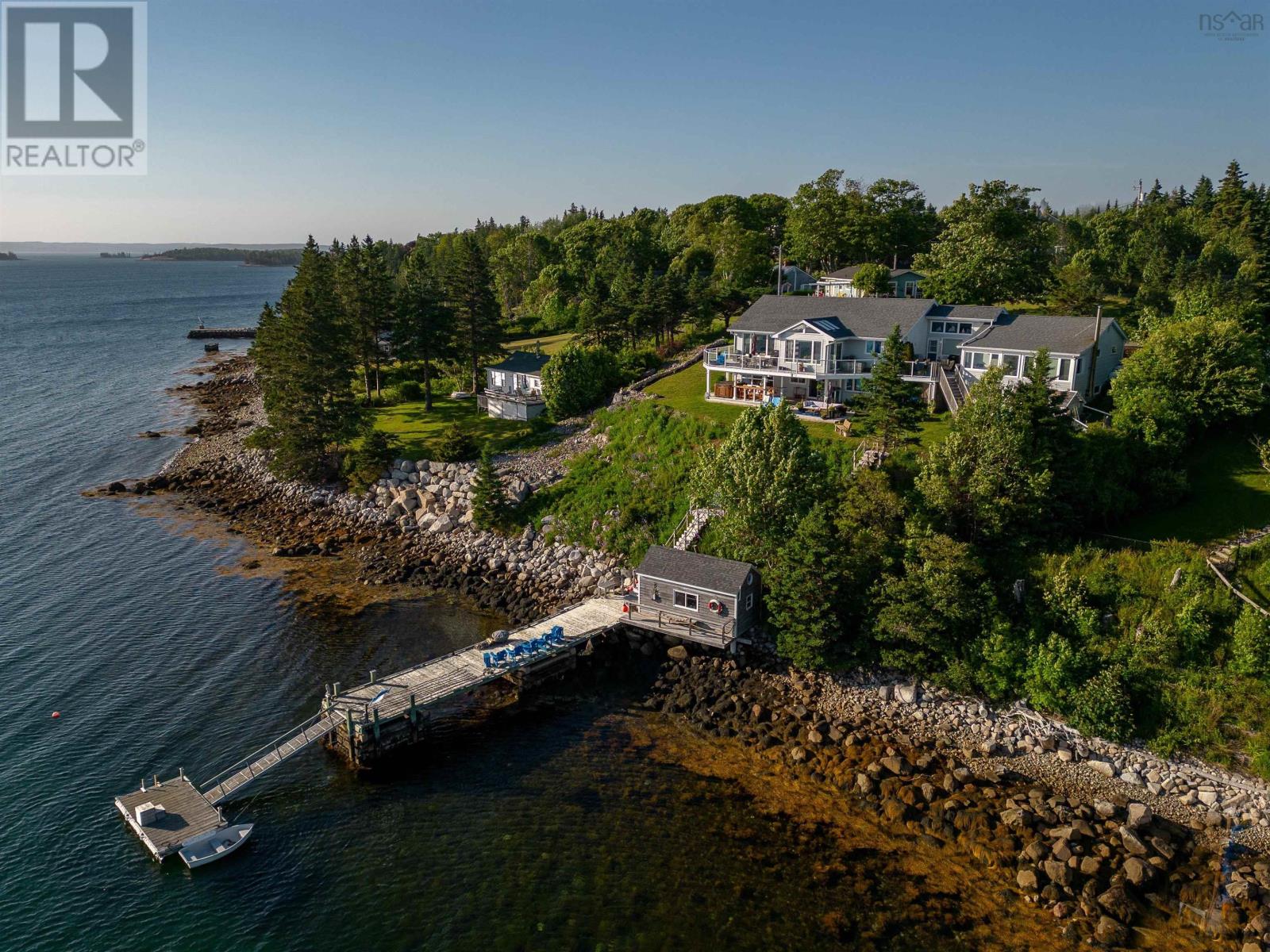 54 Bayview Drive, Hackett's Cove, Nova Scotia  B3Z 3J9 - Photo 2 - 202601468