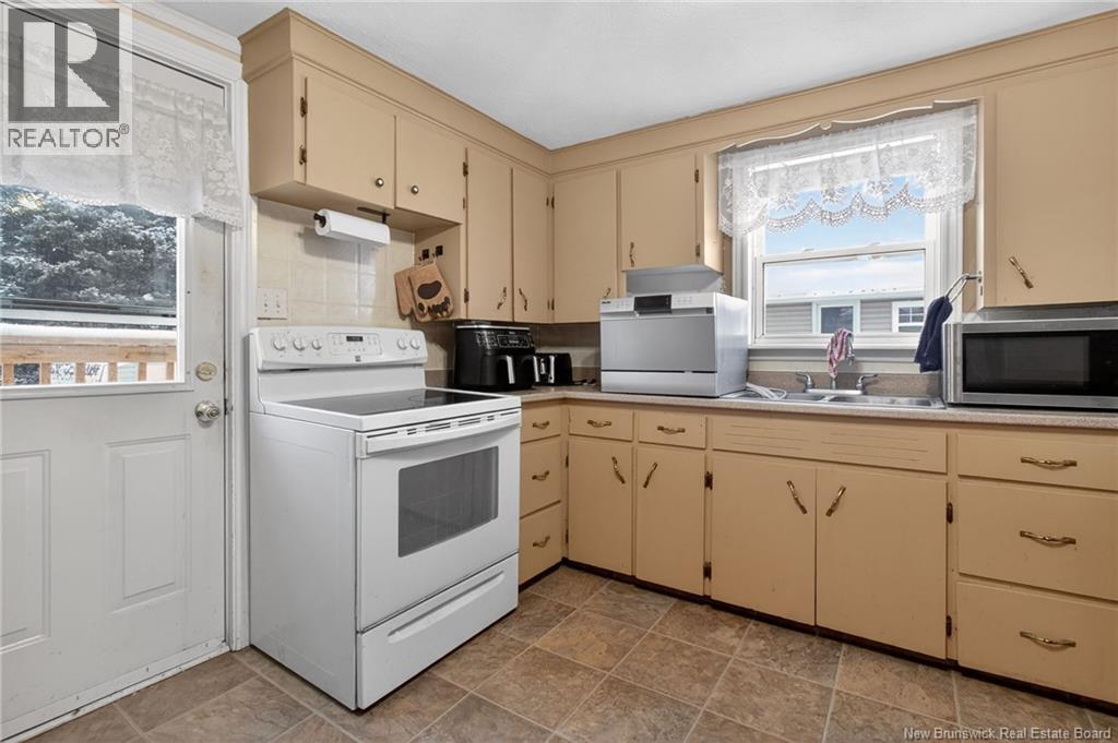 83 Churchill Street, Moncton, New Brunswick  E1C 7J2 - Photo 18 - NB132671