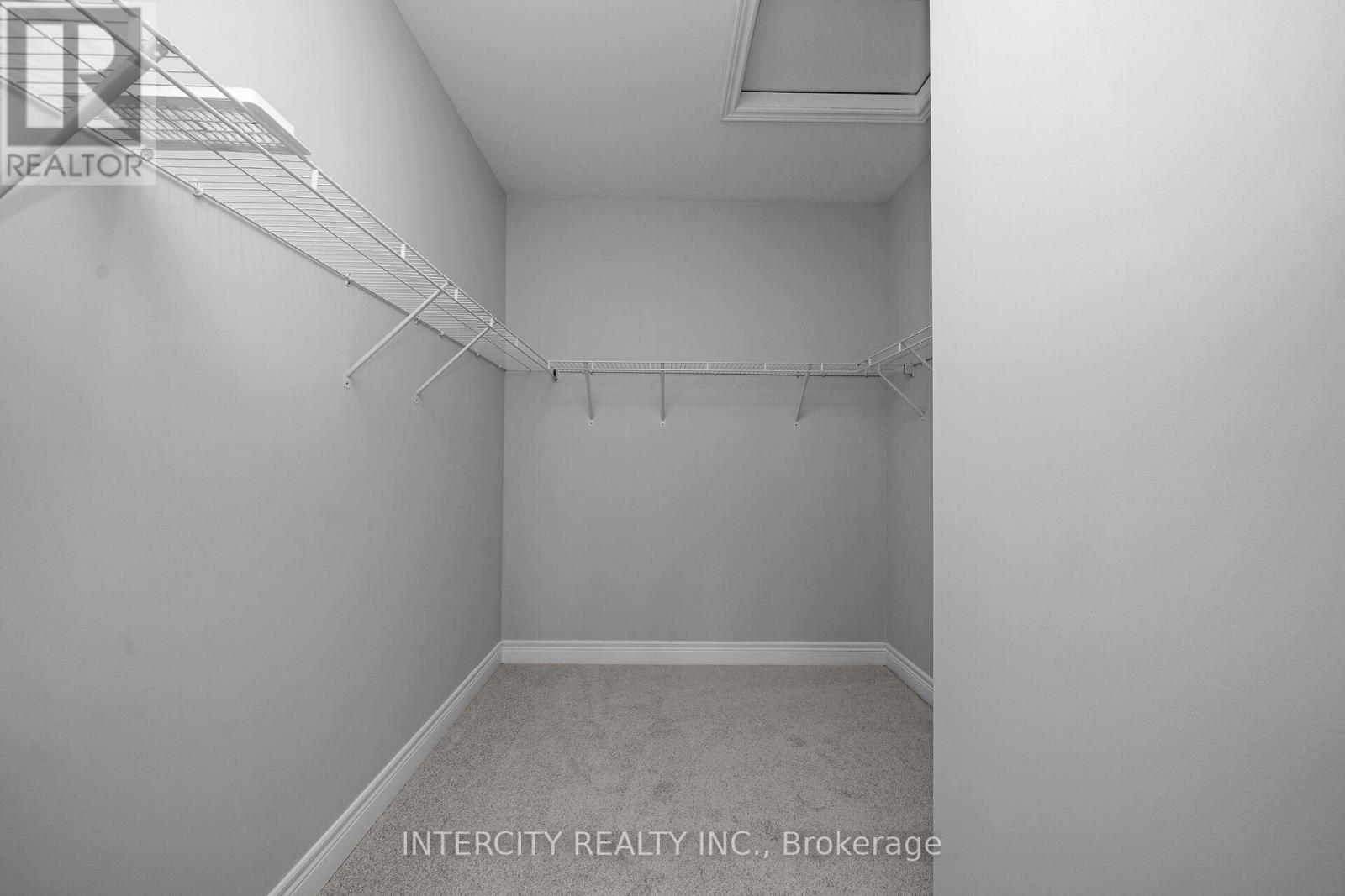 63 Goodview Drive, Brampton, Ontario  L6R 4C3 - Photo 20 - W12641550