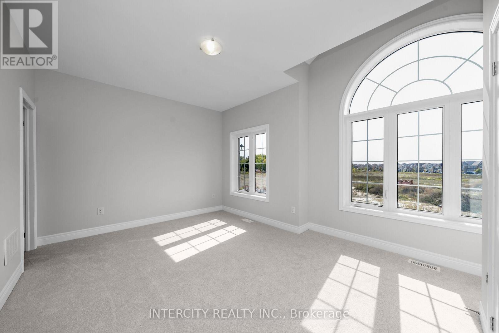 63 Goodview Drive, Brampton, Ontario  L6R 4C3 - Photo 28 - W12641550